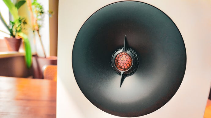 Cambridge L/R S Review: The New Kings of Desktop Audio Excellence